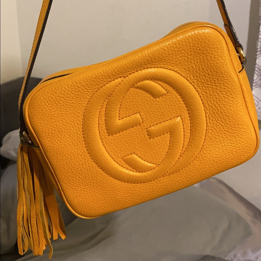 AUTHENTIC GUCCI Soho Disco Crossbody.
